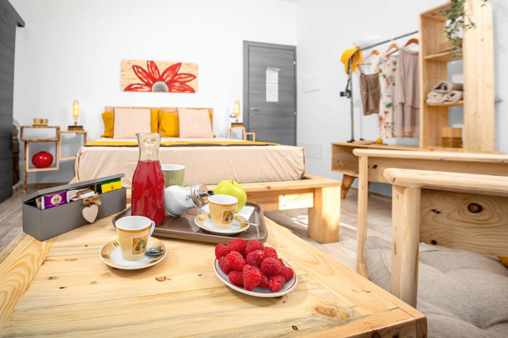 B&B Les Chambres Rooms & Suite Санта-Тереза-Галлура Екстер'єр фото