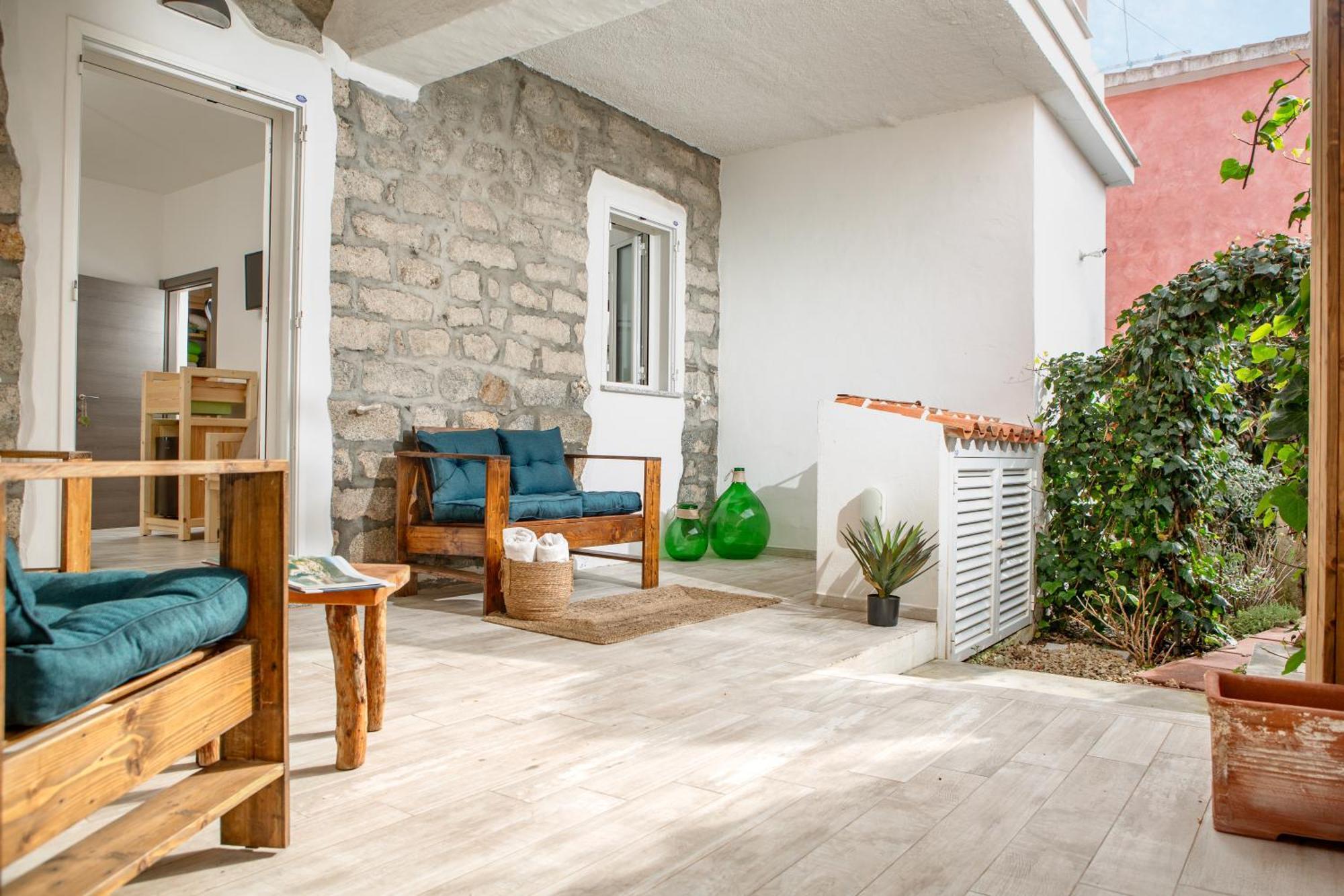 B&B Les Chambres Rooms & Suite Санта-Тереза-Галлура Екстер'єр фото